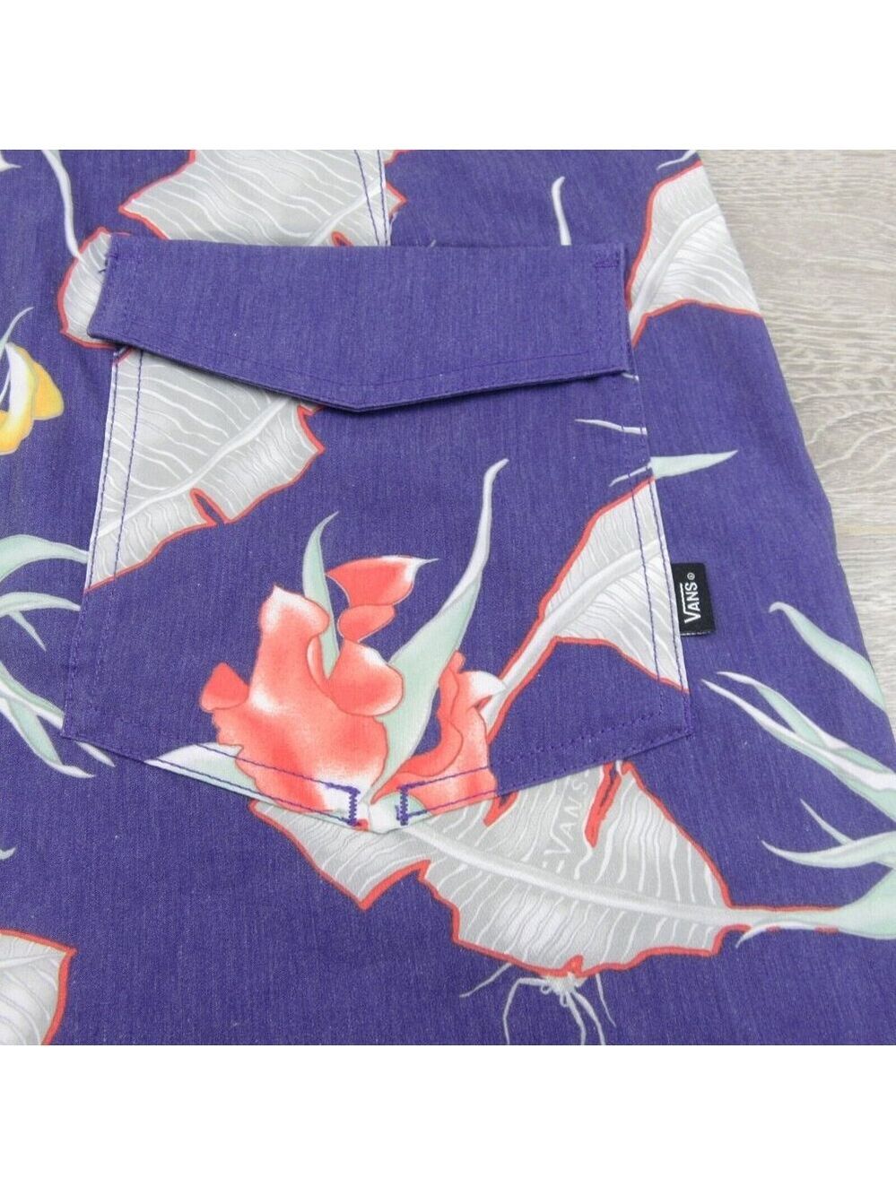 Vans Era Arachnafloria Boardshort Swim Trunks Men's Size 34 NEW - Picture 8 of 14